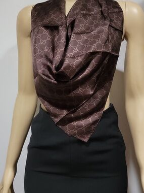 GUCCI Parfum Scarf Brown GG Hologram  100% Silk 26.5"×26.5" NEW